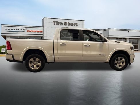 Used 2025 RAM 1500 Big Horn AWD/4WD image 6