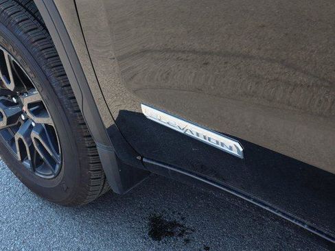 New 2026 GMC Sierra 1500 Elevation image 13