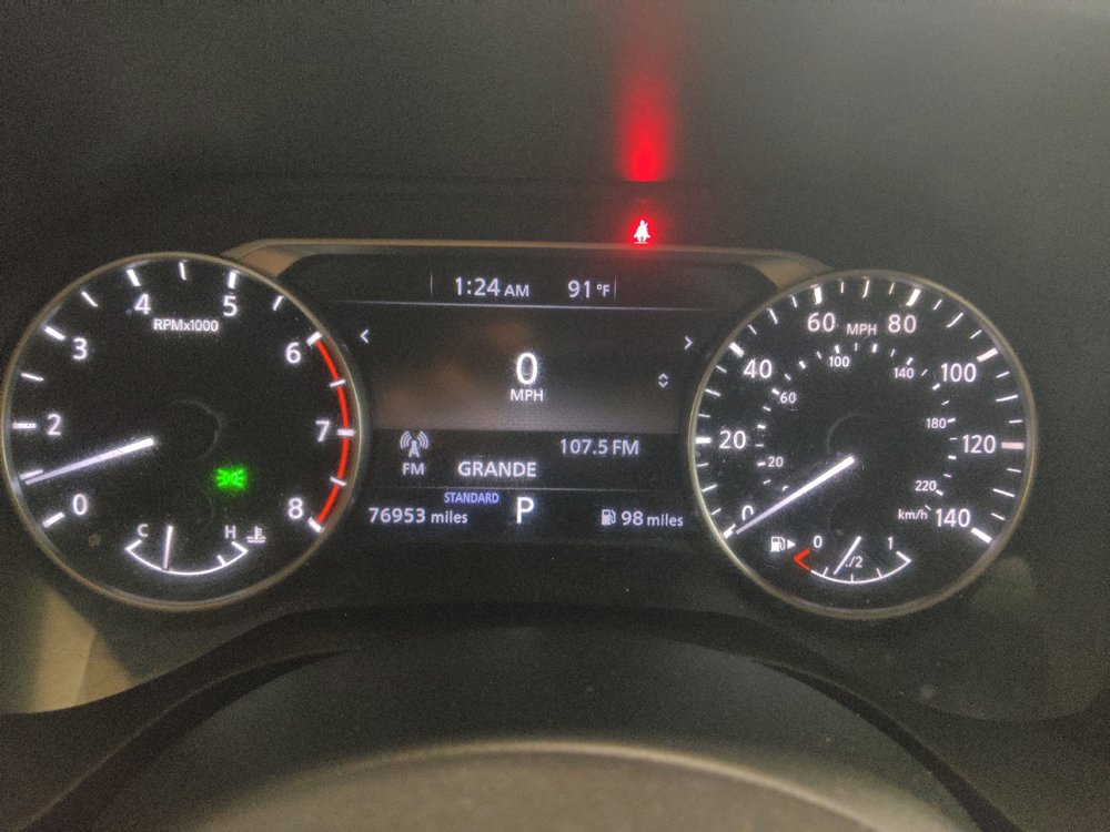 Used 2021 Nissan Rogue S FWD image 23