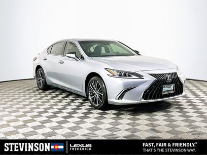 New 2025 Lexus ES 300h w/ Premium Package