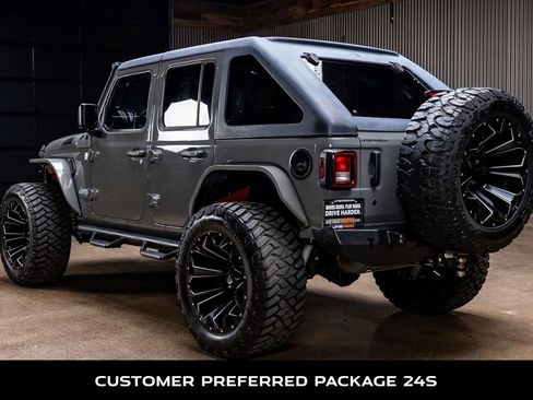Used 2019 Jeep Wrangler Unlimited Sport S AWD/4WD image 6