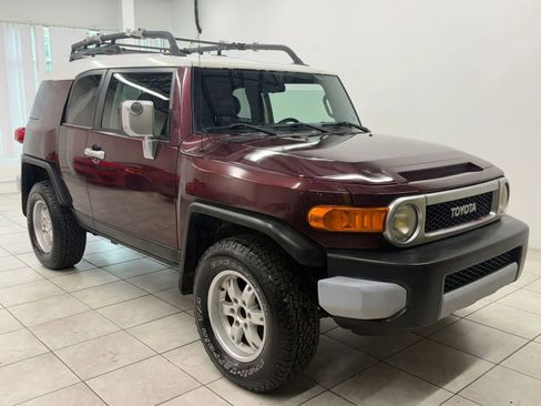 Used 2007 Toyota FJ Cruiser 4WD image 1