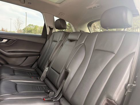 Used 2017 Audi Q7 2.0T Premium Plus w/ Premium Plus Package image 30