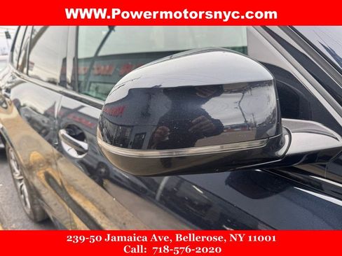 Used 2022 BMW X5 xDrive40i w/ M Sport Package AWD/4WD image 7