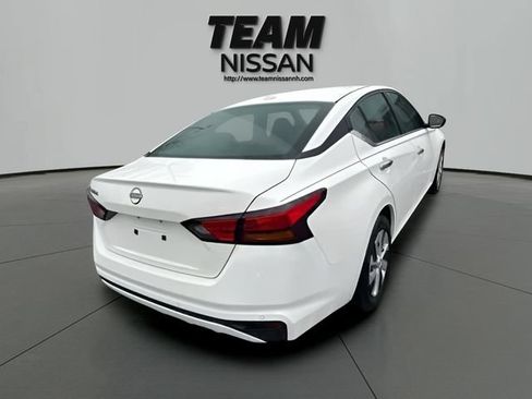 Certified 2025 Nissan Altima 2.5 S FWD image 27