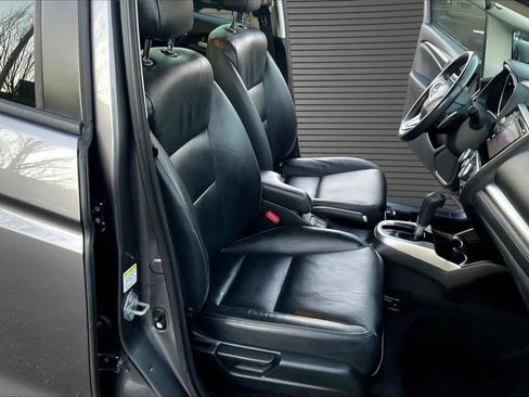 Used 2015 Honda Fit EX image 29