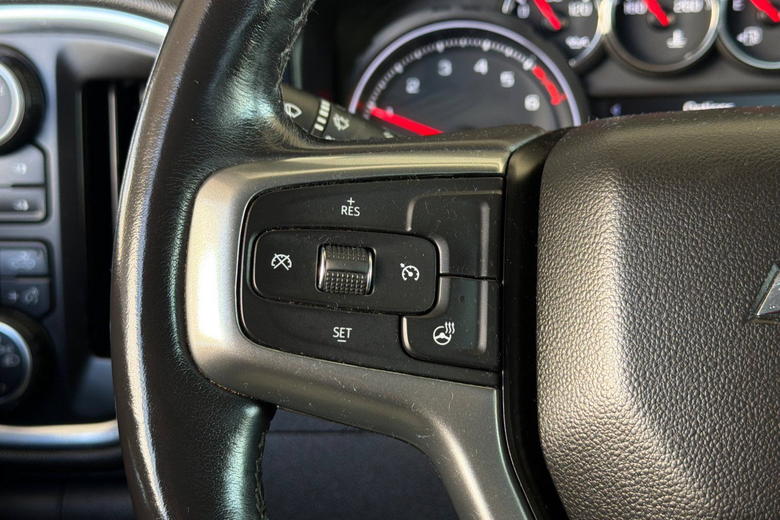 Used 2021 Chevrolet Silverado 1500 RST AWD/4WD image 25