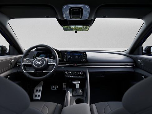 New 2026 Hyundai Elantra Sport image 11