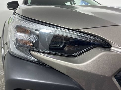 Certified 2024 Subaru Outback Premium AWD/4WD image 2
