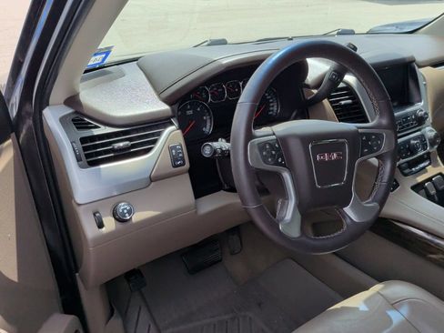 Used 2018 GMC Yukon SLT w/ Open Road Package RWD image 10
