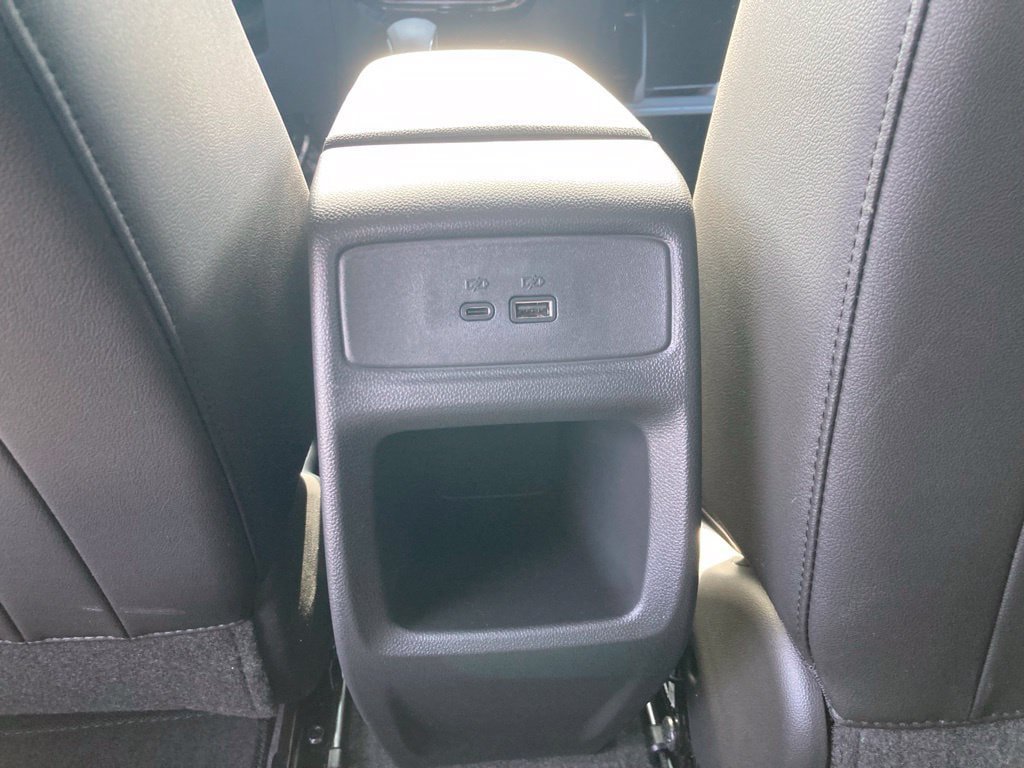 New 2026 Chevrolet Trax LT w/ Midnight Edition FWD image 21