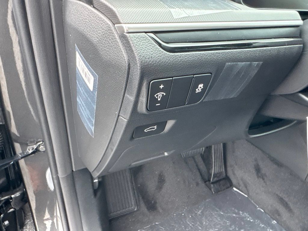 New 2026 Kia K5 LXS FWD image 11