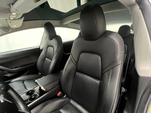 Used 2018 Tesla Model 3 Long Range RWD image 15