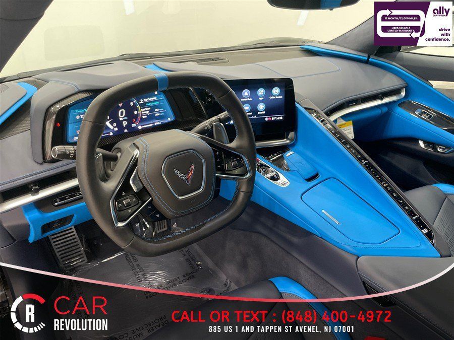 Used 2021 Chevrolet Corvette Stingray Premium Conv w/ Z51 Performance Package RWD image 10