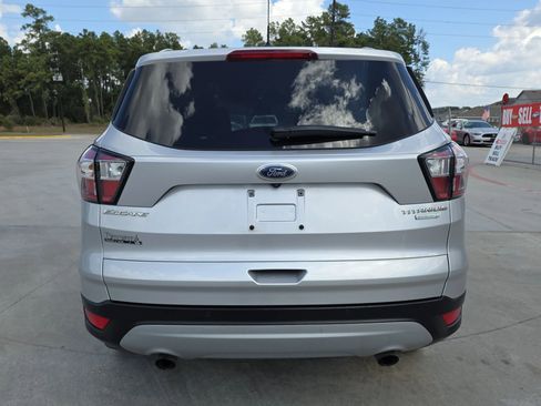 Used 2017 Ford Escape Titanium image 15