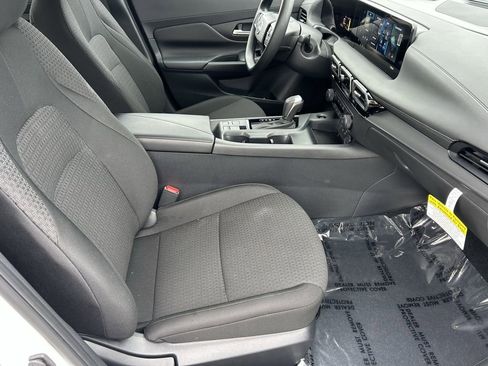 Used 2026 Nissan Sentra S w/ Floor Mat Package image 9