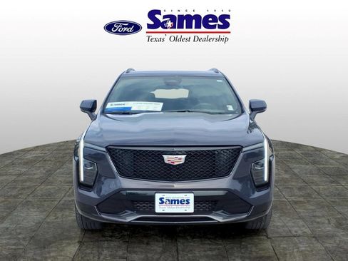 Used 2024 Cadillac XT4 Sport AWD/4WD image 8