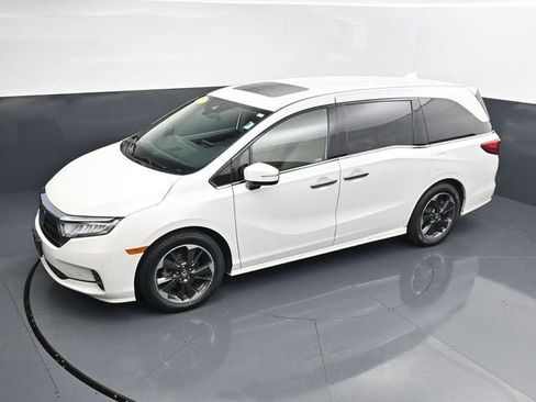 Used 2023 Honda Odyssey Elite image 19