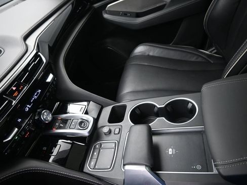 Used 2023 Acura MDX SH-AWD w/ Advance Package image 21