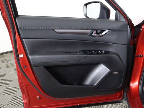 Used 2017 MAZDA CX-5 Touring w/ Preferred Equipment Package image 25