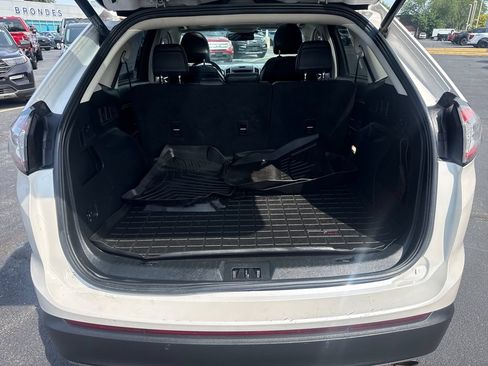 Used 2018 Ford Edge SEL w/ Equipment Group 201A AWD/4WD image 14