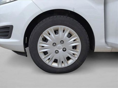 Used 2017 Ford Fiesta S FWD image 21