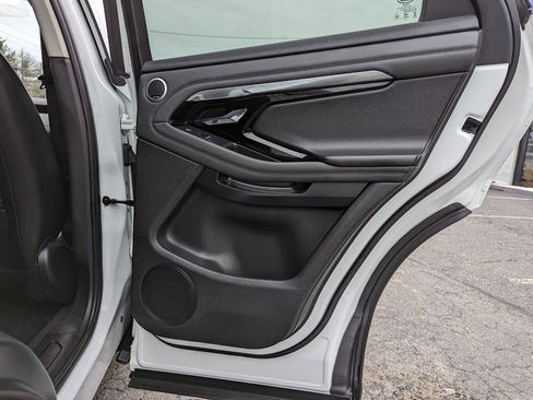 Used 2021 Land Rover Range Rover Evoque S image 34