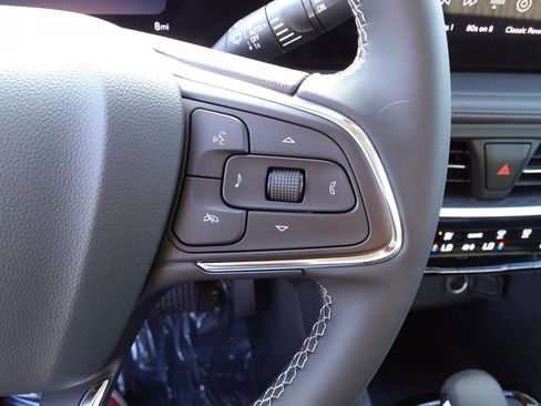 Certified 2024 Buick Encore GX Avenir w/ Avenir Convenience Package image 16