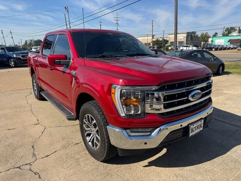 Used 2021 Ford F150 Lariat w/ FX4 Off-Road Package AWD/4WD image 7
