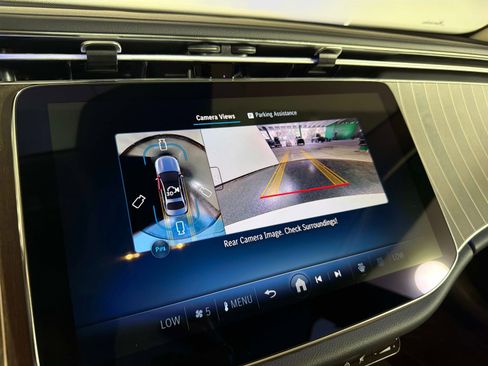 Used 2026 Mercedes-Benz E 350 4MATIC Sedan image 43