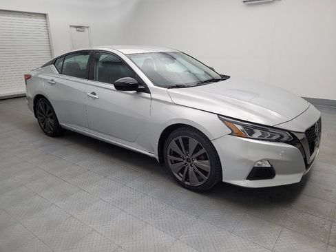 Used 2021 Nissan Altima 2.5 SR image 11