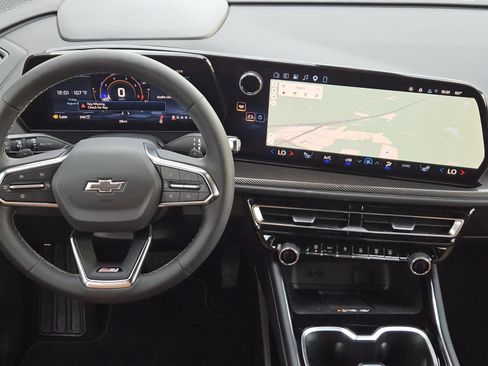 New 2027 Chevrolet Traverse Z71 w/ Driver Confidence Package AWD/4WD image 27