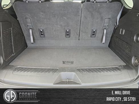 Used 2024 GMC Yukon SLT AWD/4WD image 22