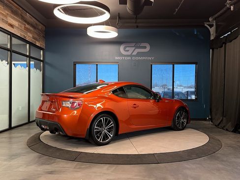 Used 2016 Scion FR-S image 3