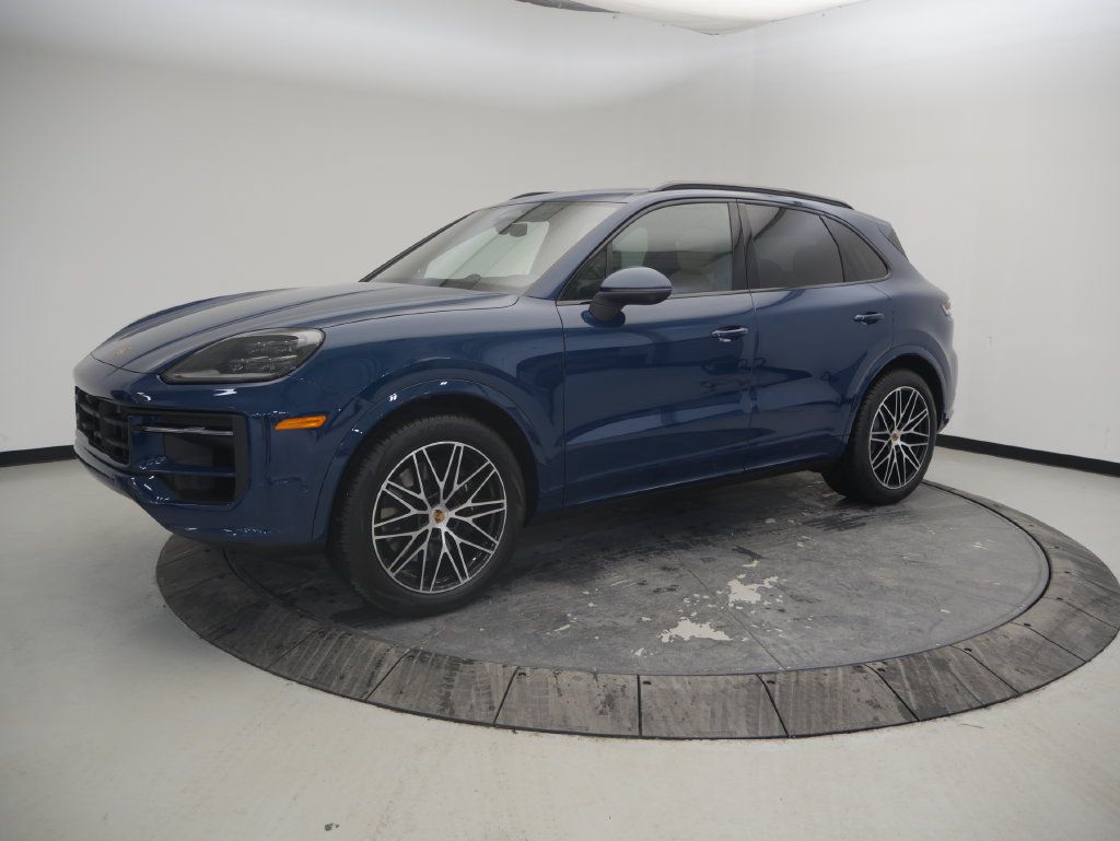 Certified 2026 Porsche Cayenne AWD/4WD image 1