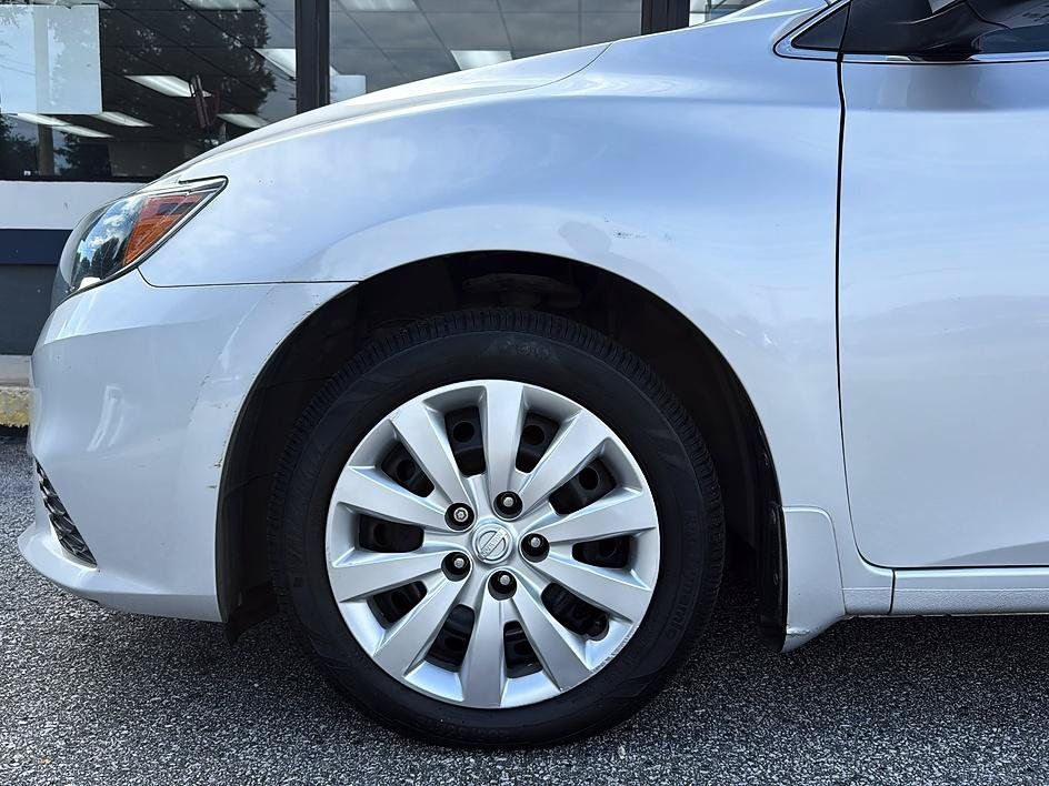 Used 2017 Nissan Sentra S FWD image 25