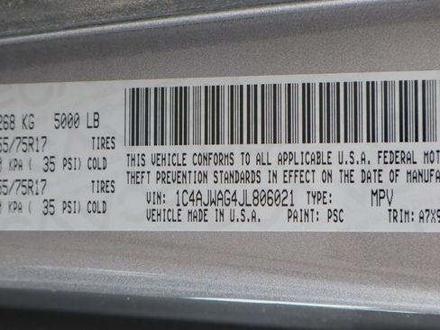 Used 2018 Jeep Wrangler Sport AWD/4WD image 27