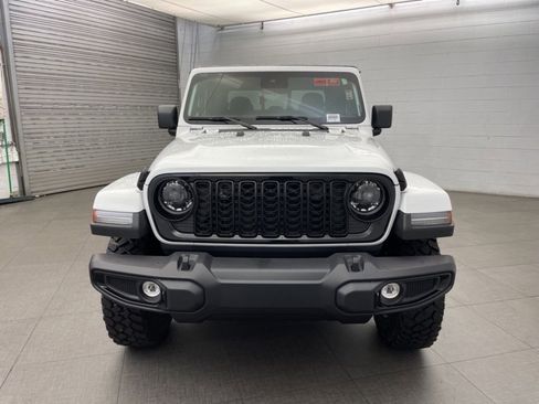 New 2025 Jeep Gladiator Willys image 5