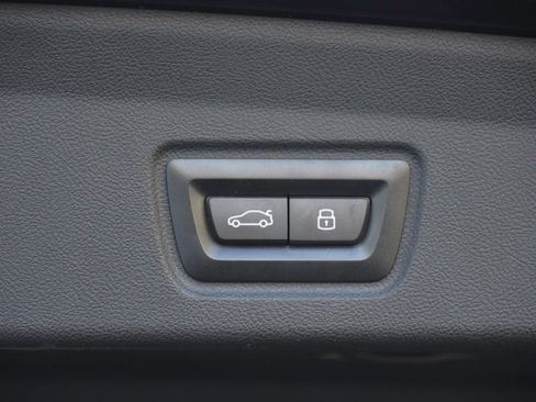 Used 2024 BMW i4 eDrive35 w/ Convenience Package image 35