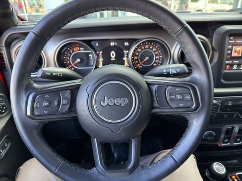 Used 2021 Jeep Wrangler Sport S image 18