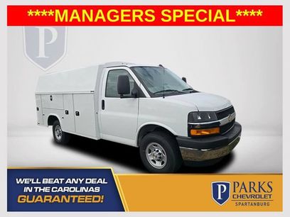 New 2025 Chevrolet Express 3500 w/ Power Convenience Package