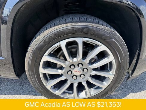 Used 2020 GMC Acadia Denali w/ Technology Package FWD image 39