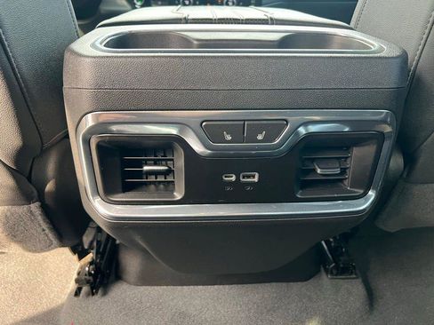 Used 2023 Chevrolet Silverado 1500 High Country w/ Technology Package image 24