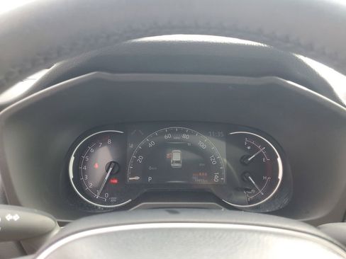 Used 2024 Toyota RAV4 XLE Premium image 23