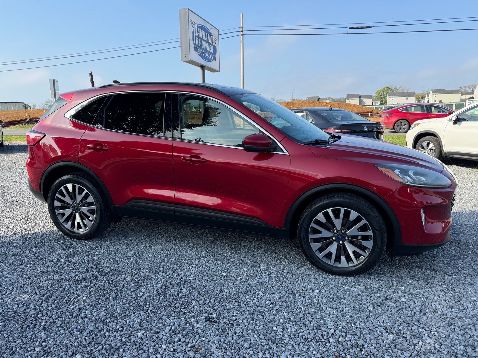 Used 2020 Ford Escape Titanium AWD/4WD image 2