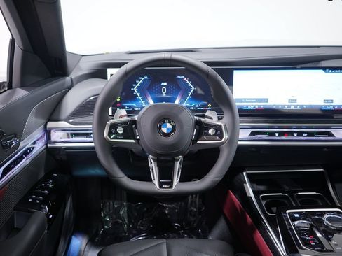 Used 2026 BMW 740i w/ Premium Package RWD image 10