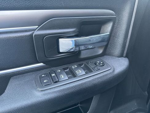 Used 2022 RAM 1500 Classic Warlock w/ Electronics Group image 16