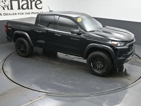 Used 2023 Chevrolet Colorado Trail Boss w/ Advanced Trailering Package AWD/4WD image 35
