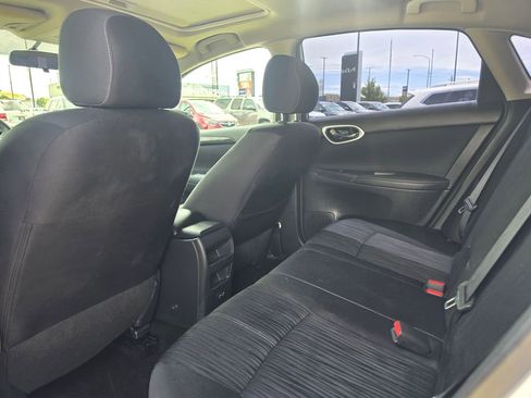 Used 2017 Nissan Sentra SV w/ Style Package FWD image 11