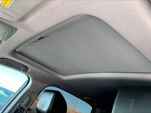 Used 2017 Honda CR-V EX-L image 13